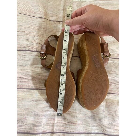 Born Women's Alaina Brown Leather WedgeSandals Platforms - 9 - Picture 9 of 12